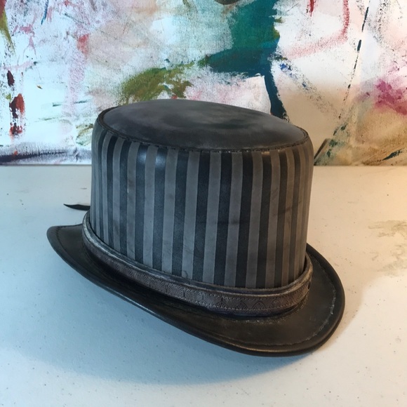 Handmade leather top hat - Picture 2 of 4